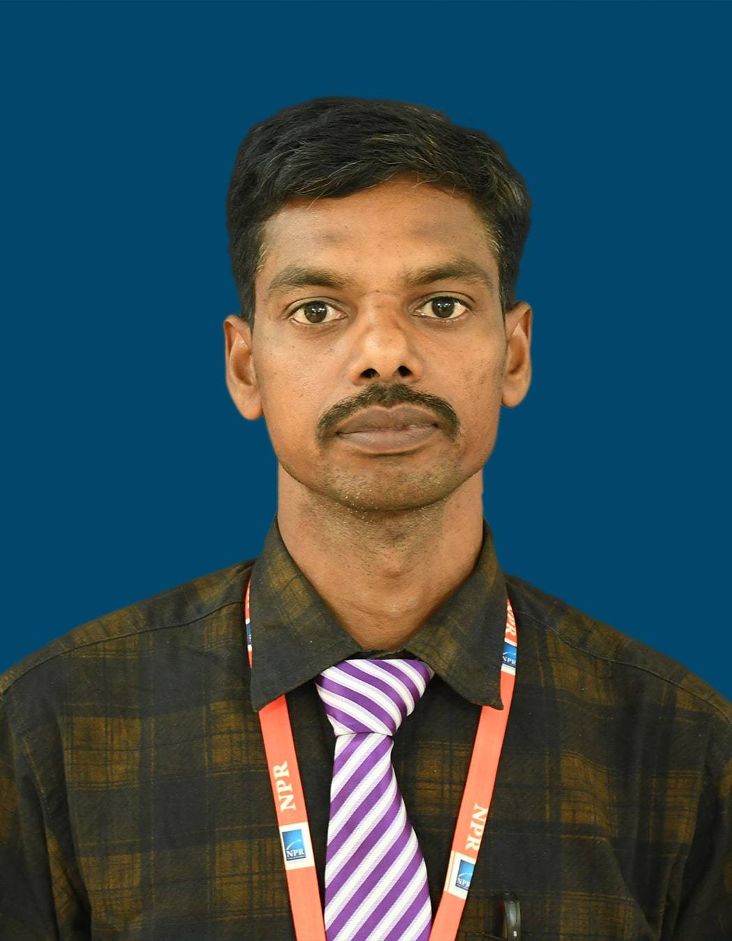 Dr. MANIVEL C
